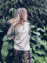 Load image into Gallery viewer, Wild Khaki Top ~ Viscose ~ S
