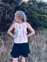 Load image into Gallery viewer, Funky Gum singlet ~ Cotton ~ S/M
