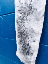 Load image into Gallery viewer, Rose leaf trousers - Linen 10 - Homegrown Botanica
