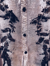 Load image into Gallery viewer, Wild Eucalyptus shirt ~ Linen ~ M/L
