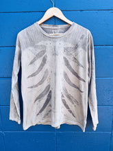 Load image into Gallery viewer, Wild Gum Long Tee - Cotton M
