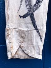 Load image into Gallery viewer, Wild Botanical Leggings ~ Cotton ~ S/M
