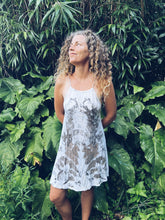 Load image into Gallery viewer, Wild Summer Beach dress - Cotton S/M
