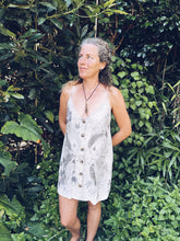 Load image into Gallery viewer, Wild Dress - Linen S/M

