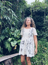 Load image into Gallery viewer, Embroidered Dress - Cotton S/M
